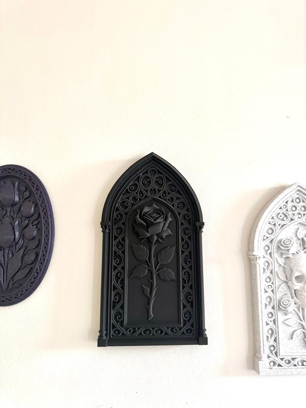 Gothic Rose Frame Wall Plaque — 3D Printed Dark Decor