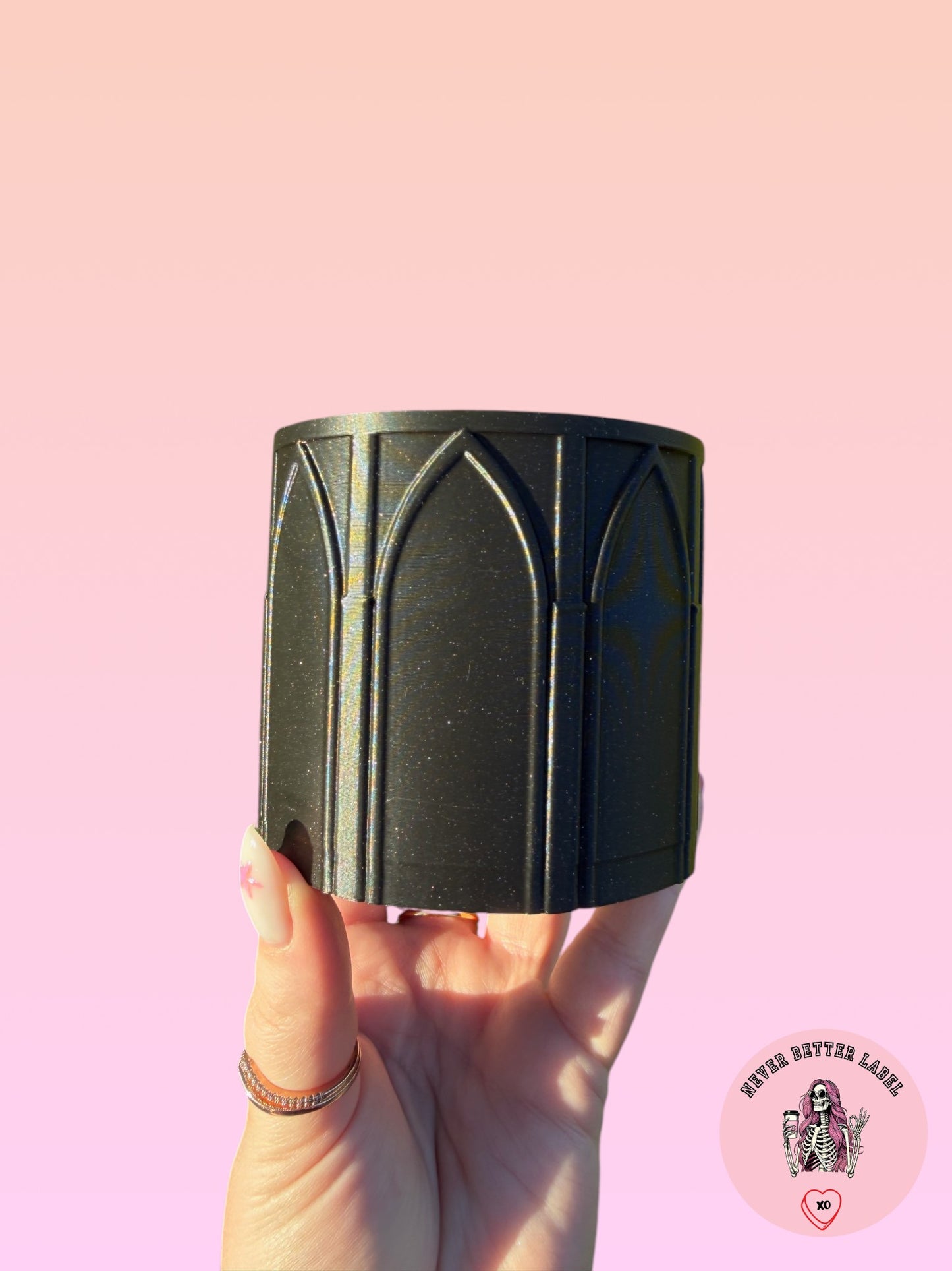 Circular Gothic Cathedral Arch Pen Holder
