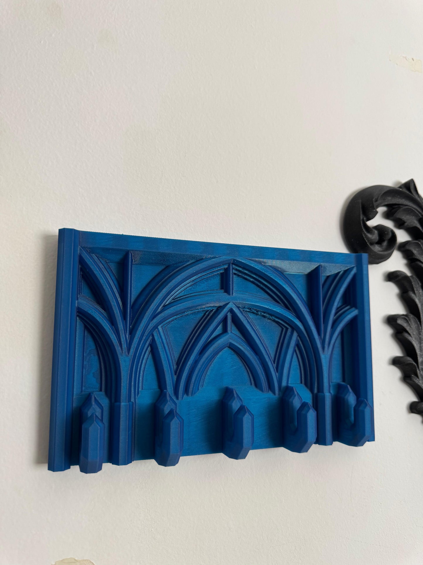 Gothic Vault Key Holder — 3D Printed Wall Hook Panel