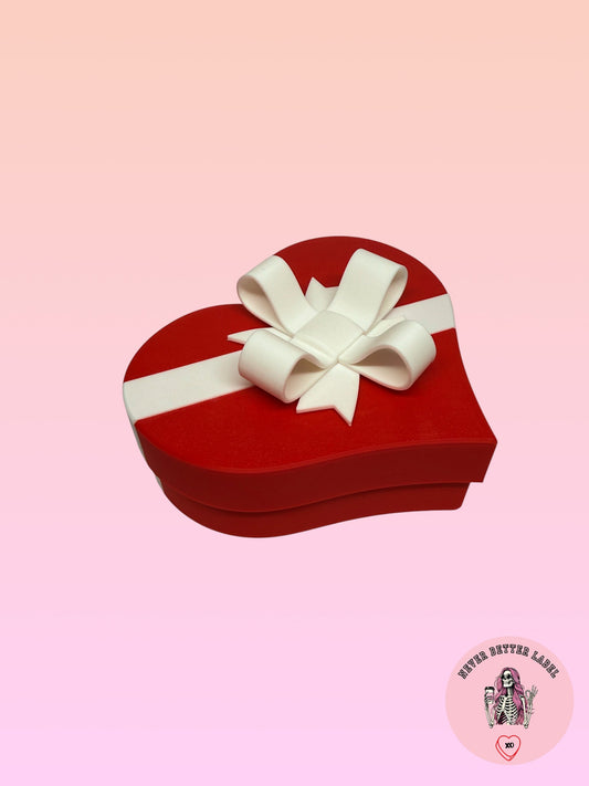 Heart Box With Rotating Bow Lock