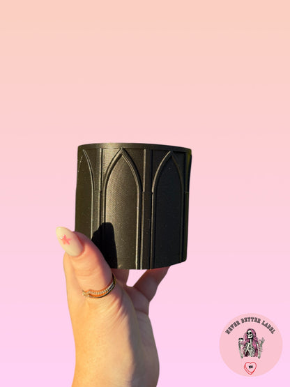 Circular Gothic Cathedral Arch Pen Holder