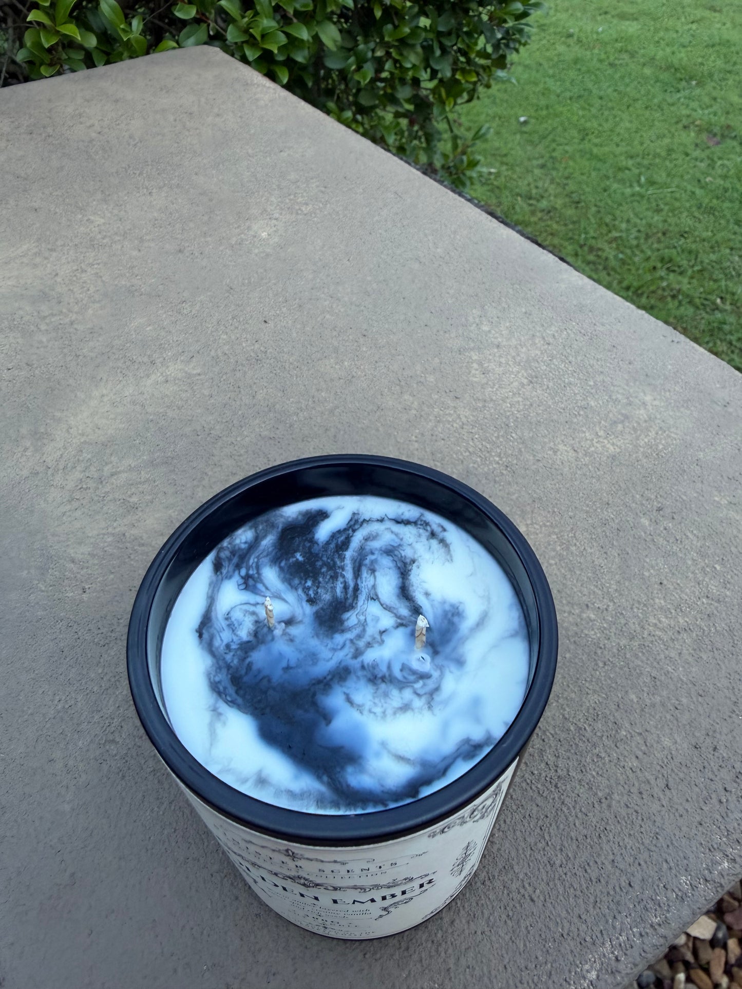 Sinister Scents - Golden Ember Candle