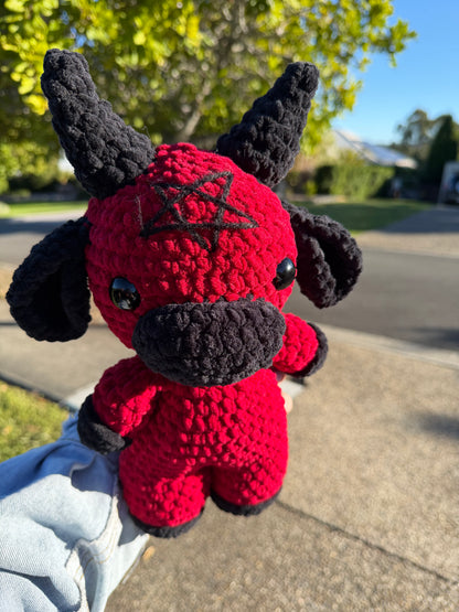 🐮 Devil Cow Crochet Plush 🖤❤️