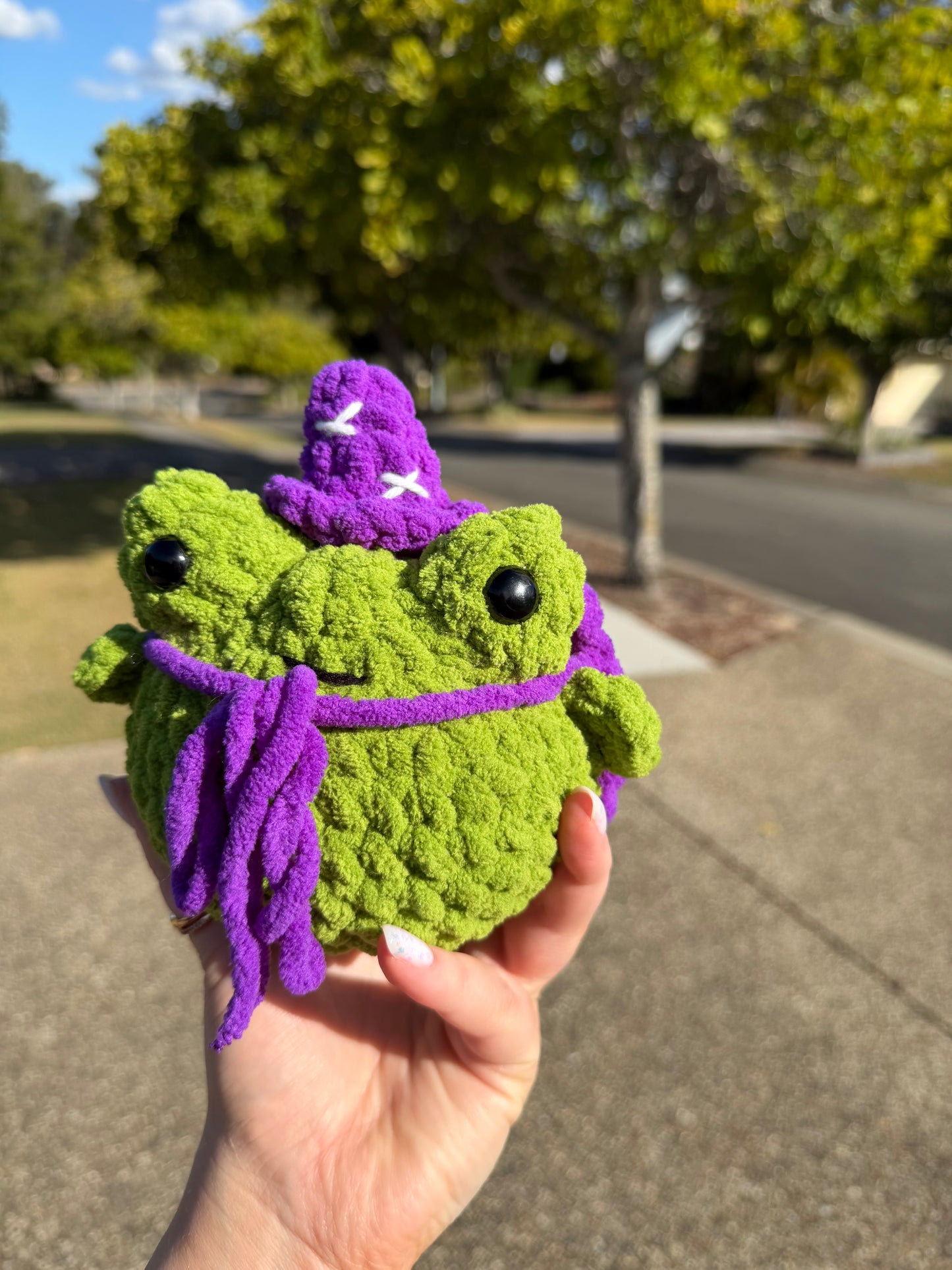 Hexley the Witch Frog 🐸🔮