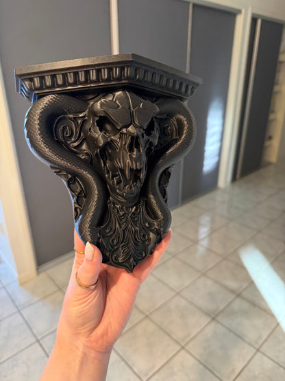 Cobra Corbel Wall Shelf - Black glitter