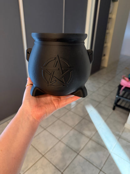 Pentagram Cauldron🖤✨