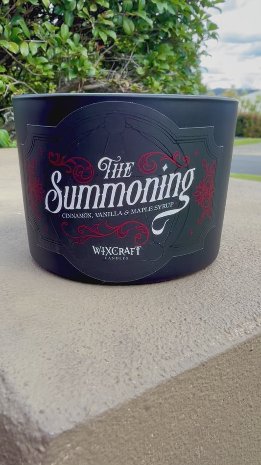 The Summoning Candle - Cinnamon, Vanilla & Maple Syrup